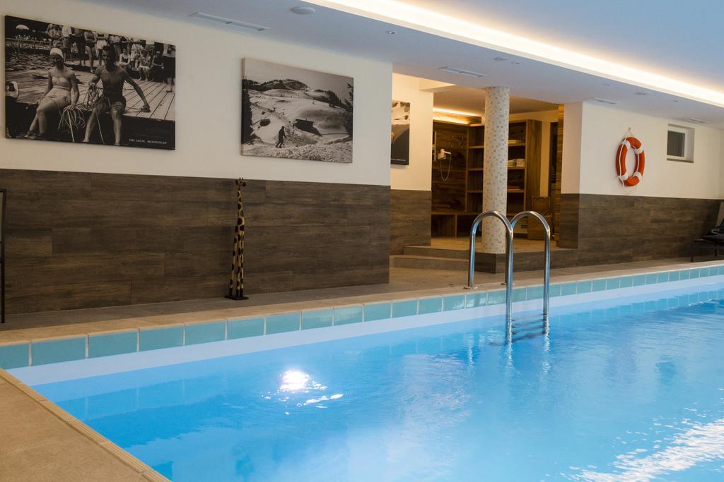 Hotel Garni Entstrasser Kitzbühel Buitenkant foto