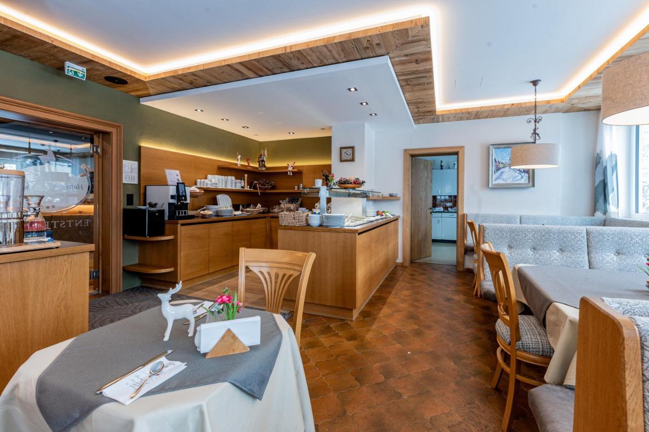 Hotel Garni Entstrasser Kitzbühel Buitenkant foto
